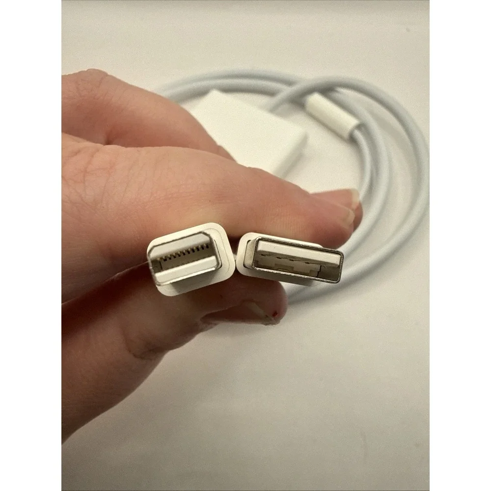 Apple preowned excellent